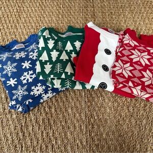 Set of 4 Hanna Andersson holiday pajamas, unisex size 8